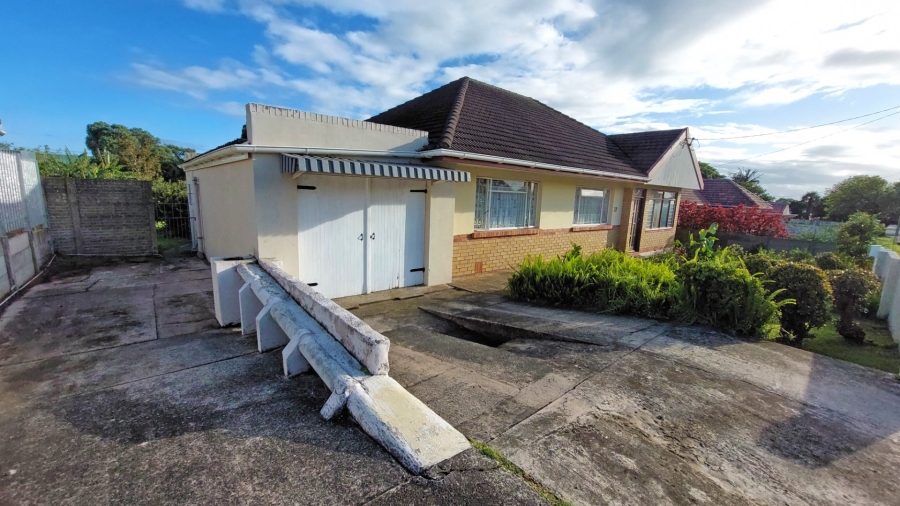 4 Bedroom Property for Sale in Greenfields Eastern Cape